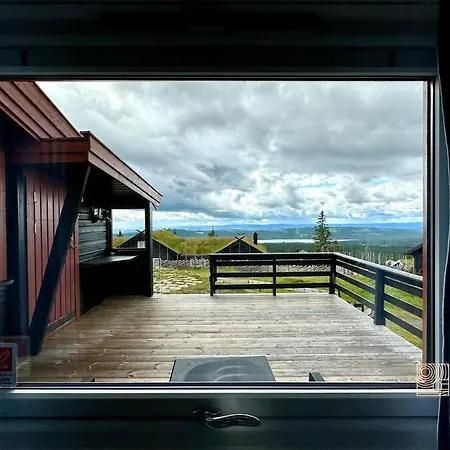 Large Xc In Out & Lovely View Semesterbostad